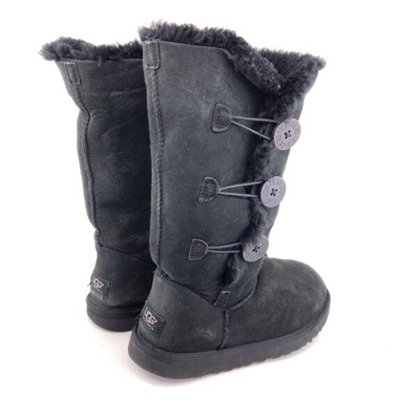 UGG Bailey Button Triplet Sheepskin Winter Boots 6 - Picture 5 of 13